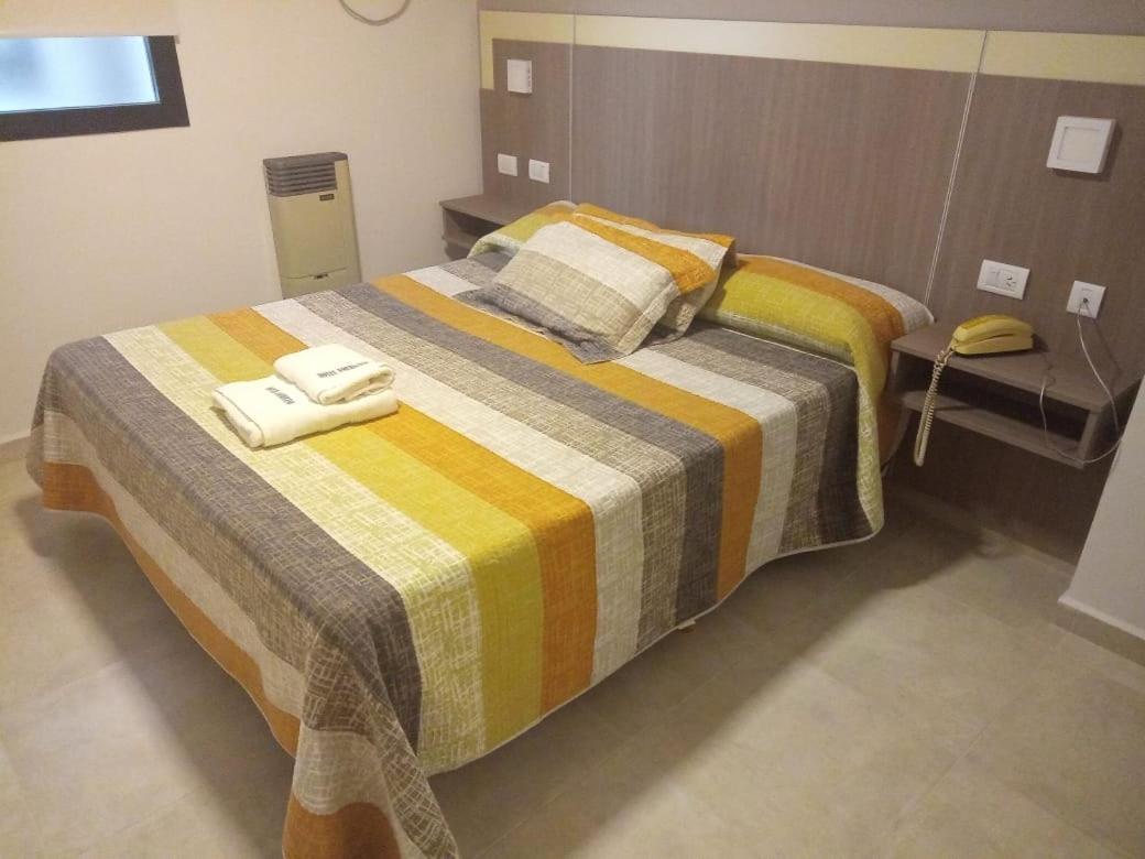 Hotel Americano Pergamino Buitenkant foto