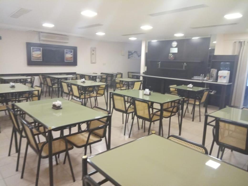 Hotel Americano Pergamino Buitenkant foto